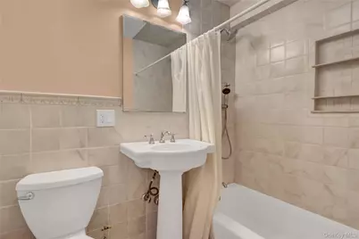 54-44 Little Neck Parkway #4S, Little Neck, NY 11362 - Photo 23