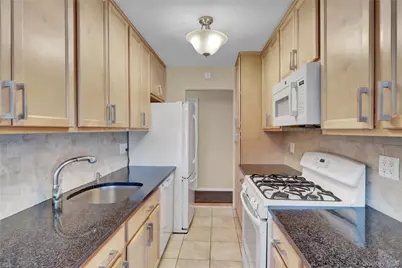 54-44 Little Neck Parkway #4S, Little Neck, NY 11362 - Photo 21