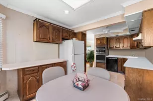 2621 Elderberry Rd, North Bellmore, NY 11710 - Photo 11