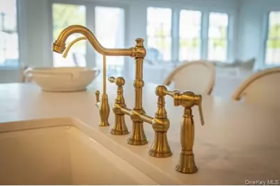 11 1st Street, Bellport, NY 11713 - Photo 7