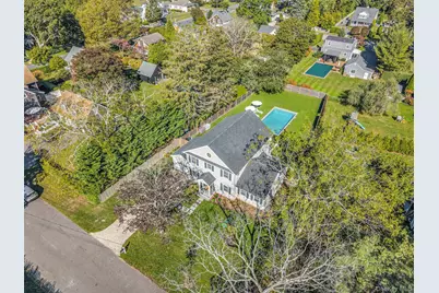 11 1st Street, Bellport, NY 11713 - Photo 31