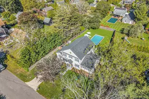 11 1st St, Bellport, NY 11713 - Photo 31