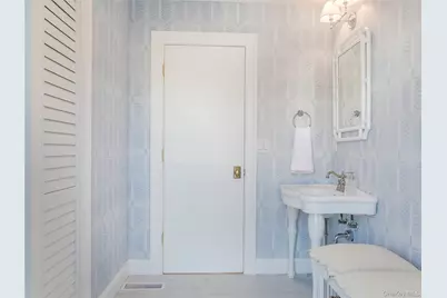 11 1st Street, Bellport, NY 11713 - Photo 9