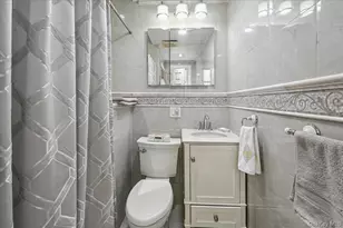 798 N Broadway, Yonkers, NY 10701 - Photo 9