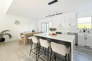 121 Ponquogue Ave, Hampton Bays, NY 11946 - Photo 5