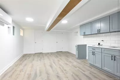144-13 Lux Road, Jamaica, NY 11435 - Photo 25