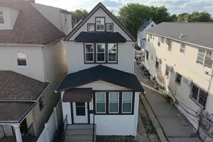 144-13 Lux Rd, Jamaica, NY 11435 - Photo 3