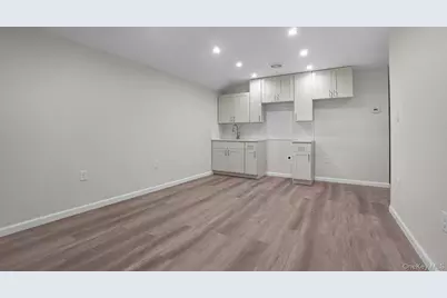 332 Underhill Avenue, Bronx, NY 10473 - Photo 11