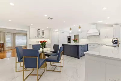 8 Brookville Lane S, Brookville, NY 11545 - Photo 17