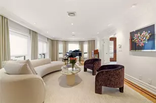 8 Brookville Ln S, Brookville, NY 11545 - Photo 11