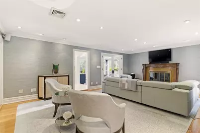 8 Brookville Lane S, Brookville, NY 11545 - Photo 13