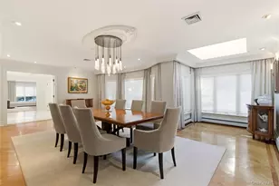 8 Brookville Ln S, Brookville, NY 11545 - Photo 7