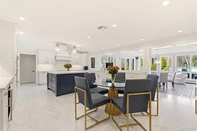 8 Brookville Lane S, Brookville, NY 11545 - Photo 15