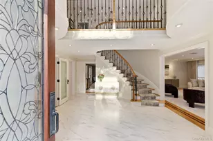 8 Brookville Ln S, Brookville, NY 11545 - Photo 3