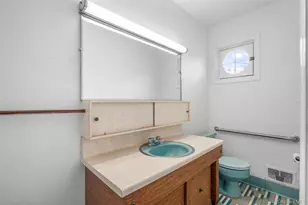 506 Oakwood Rd, Mamaroneck, NY 10543 - Photo 15