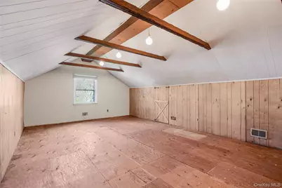 506 Oakwood Road, Mamaroneck, NY 10543 - Photo 23