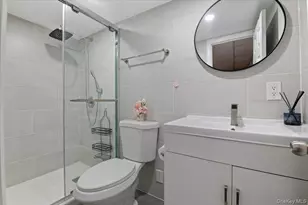 45 Pickwick Dr N, Syosset, NY 11791 - Photo 11