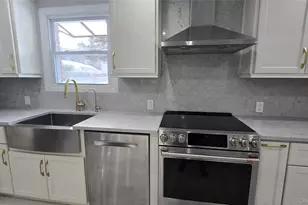 80-06 209th St, Hollis, NY 11427 - Photo 7