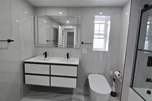 80-06 209th St, Hollis, NY 11427 - Photo 19