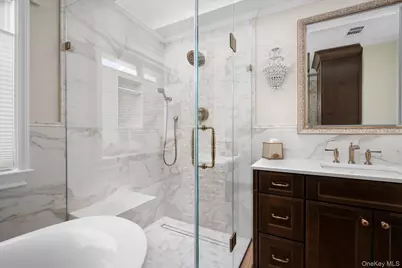 53 Chestnut Lane, Woodbury, NY 11797 - Photo 13