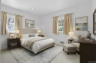 11 Juneau Blvd, Woodbury, NY 11797 - Photo 27