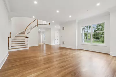 15 High Point Terrace, Scarsdale, NY 10583 - Photo 9