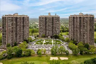 269-10 Grand Central Pkwy, Floral Park, NY 11005 - Photo 1