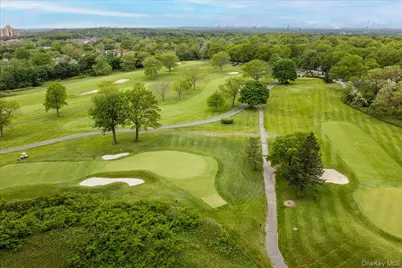 269-10 Grand Central Parkway #19K, Floral Park, NY 11005 - Photo 35