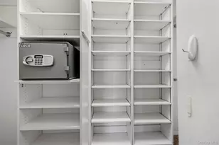 269-10 Grand Central Pkwy, Floral Park, NY 11005 - Photo 29