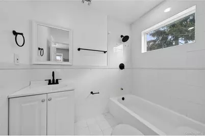 68 Champlain Street, Port Jefferson Station, NY 11776 - Photo 33