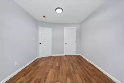 68 Champlain Street, Port Jefferson Station, NY 11776 - Photo 25