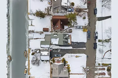 64 Stuart Avenue, Amityville, NY 11701 - Photo 41