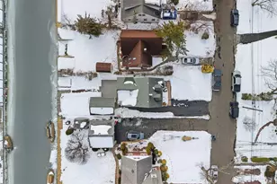 64 Stuart Ave, Amityville, NY 11701 - Photo 41