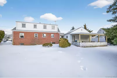 46 Bedford Avenue, Westbury, NY 11590 - Photo 13