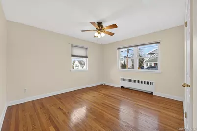 46 Bedford Avenue, Westbury, NY 11590 - Photo 7