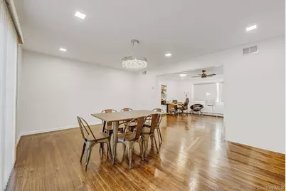 475 Old Country Road, Huntington Station, NY 11746 - Photo 15