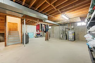 475 Old Country Rd, Huntington Station, NY 11746 - Photo 25