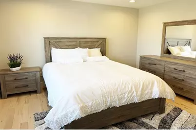 255 Maple Ave Maple Ave, East Meadow, NY 11554 - Photo 17