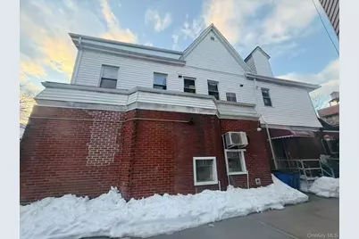 116-14 Myrtle Avenue, Richmond Hill, NY 11418 - Photo 29