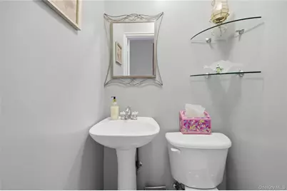 2429 Young Avenue, Bronx, NY 10461 - Photo 11