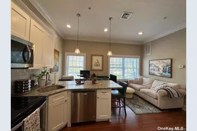 41 - 2A Green Street #2A, Huntington, NY 11743 - Photo 3