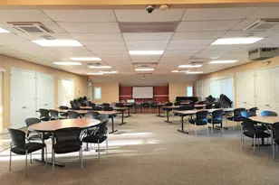 525 Riverleigh Ave, Riverhead, NY 11901 - Photo 15