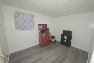 525 Riverleigh Ave #C7, Riverhead, NY 11901 - Photo 11