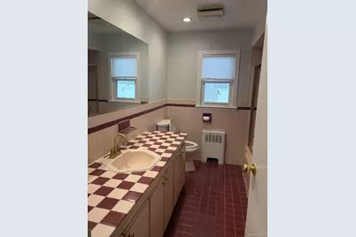 3134 Ward Lane, Wantagh, NY 11793 - Photo 9