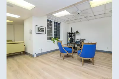 18 Harriman Drive, Port Washington, NY 11050 - Photo 35