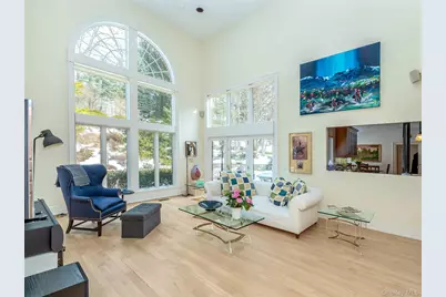 18 Harriman Drive, Port Washington, NY 11050 - Photo 11