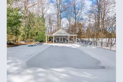 18 Harriman Drive, Port Washington, NY 11050 - Photo 41