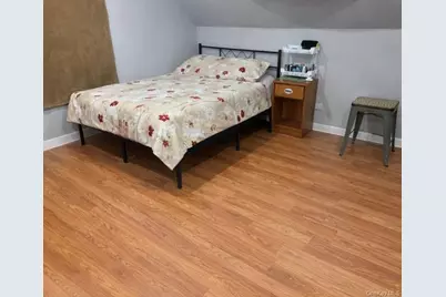 49 Spindle Road, Hicksville, NY 11801 - Photo 7