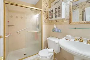 36 Blue Point Rd E, Holtsville, NY 11742 - Photo 11