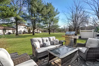 36 Blue Point Road E, Holtsville, NY 11742 - Photo 3